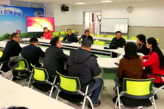 ֣����������һ�п��������������񿵸�������