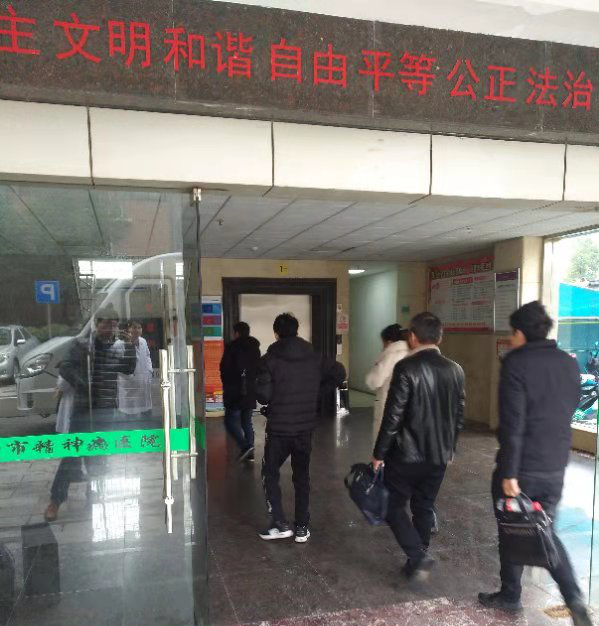 �﷫����  ����������