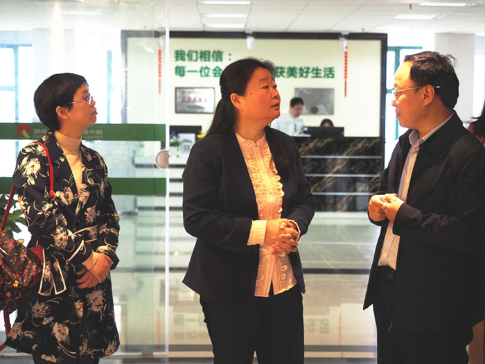 �������������˾��˾����褵��е�����ḣ��Ժ�����������񿵸�����