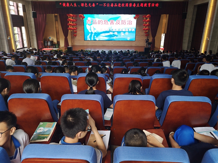 �����ഺ���еھ�ҽԺ��չ����������У԰�