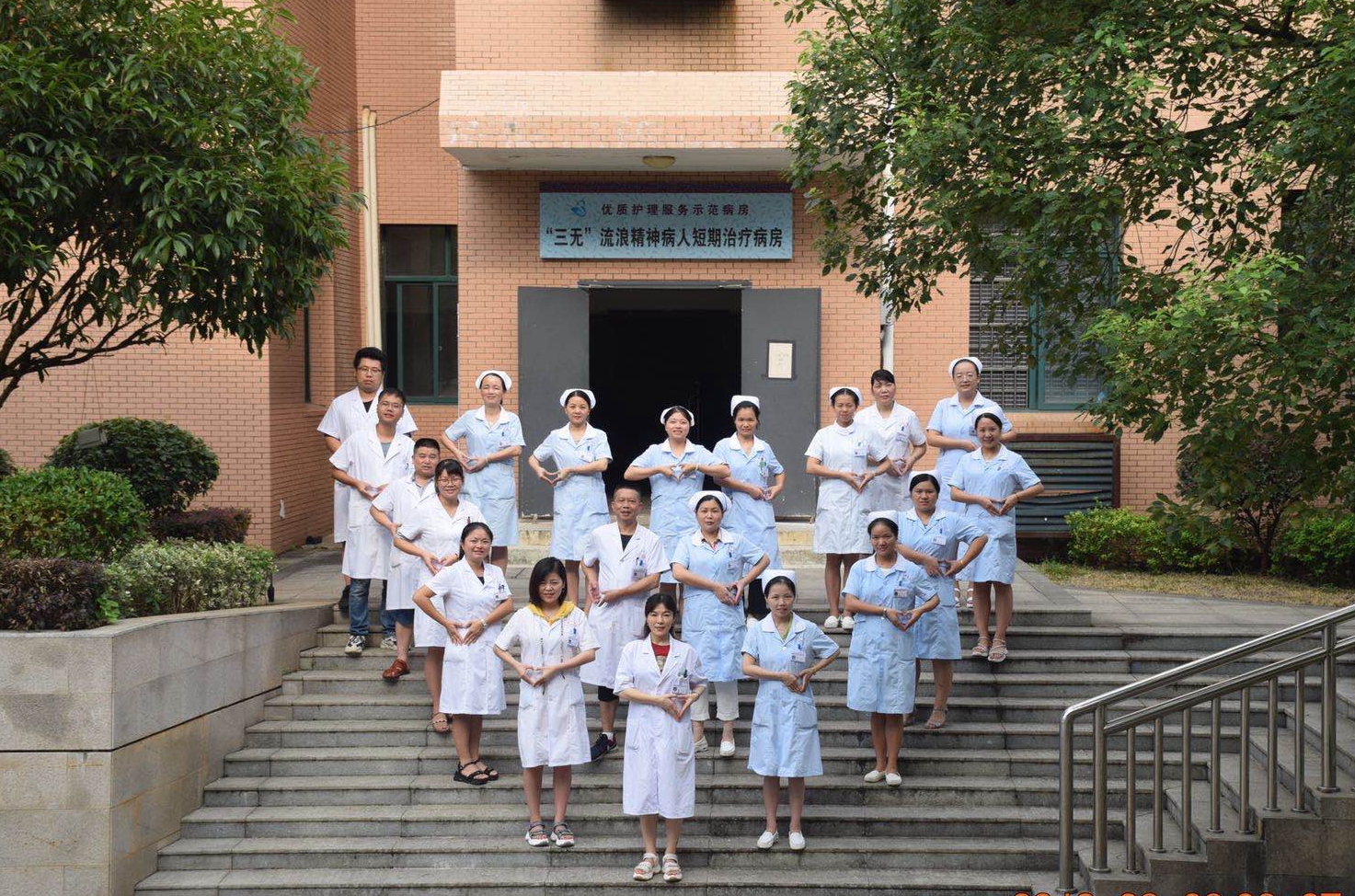 ���˲������������