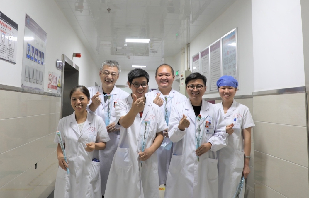 �¾�ҽʦ�� �еھ�ҽԺ���е��Ľ��й�ҽʦ����ף�