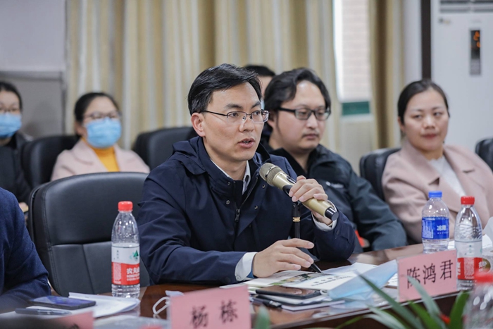 ͵����
˳��ͨ����������ҽԺ��������