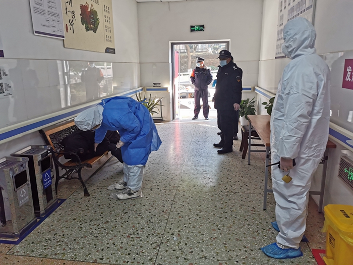 ͬ��ս�� | ���벡���������밮