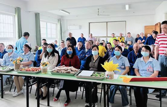 �ж���ʹ ��ܰ��ʿ�ڡ���������ר��