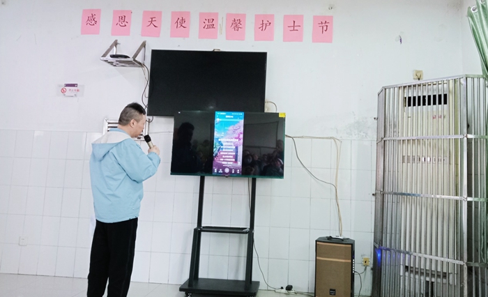 �ж���ʹ ��ܰ��ʿ�ڡ���������ר��