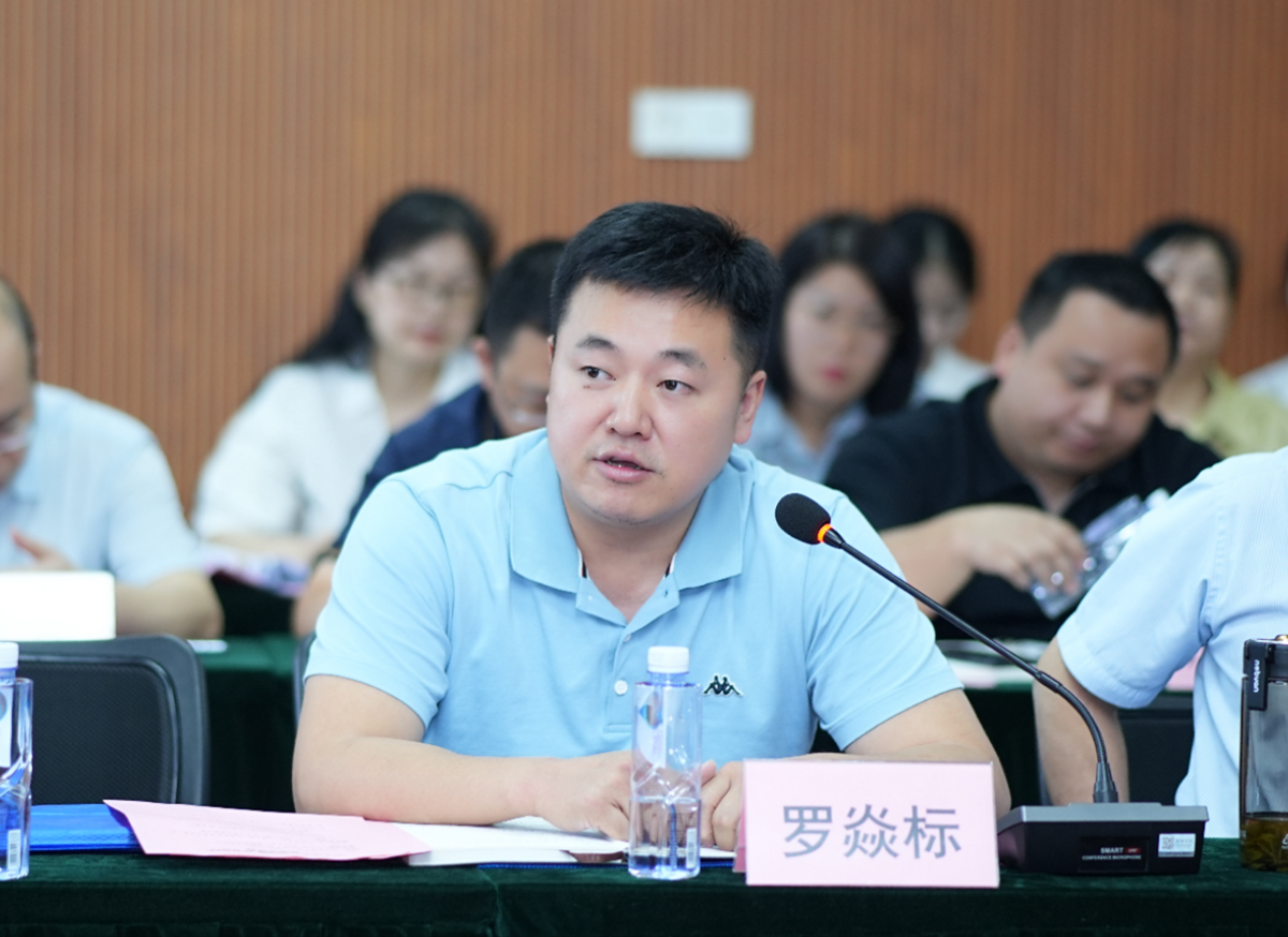 ר�ҡ���ʦ���ҳ����͵����
��������Сѧ��������������