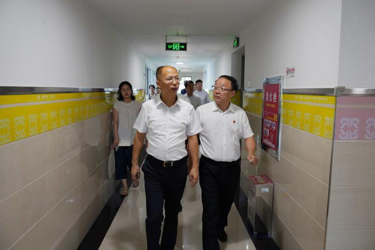 ���������г��ܴ��͵���͵����
