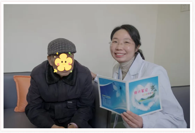 �����ؼ���ح��͵����
Ůְ����������ҫ���֣�