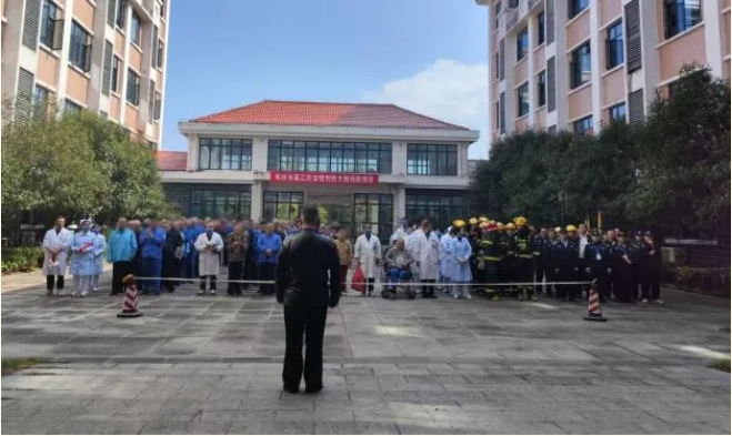 �෽����������������ȫ����ǽ